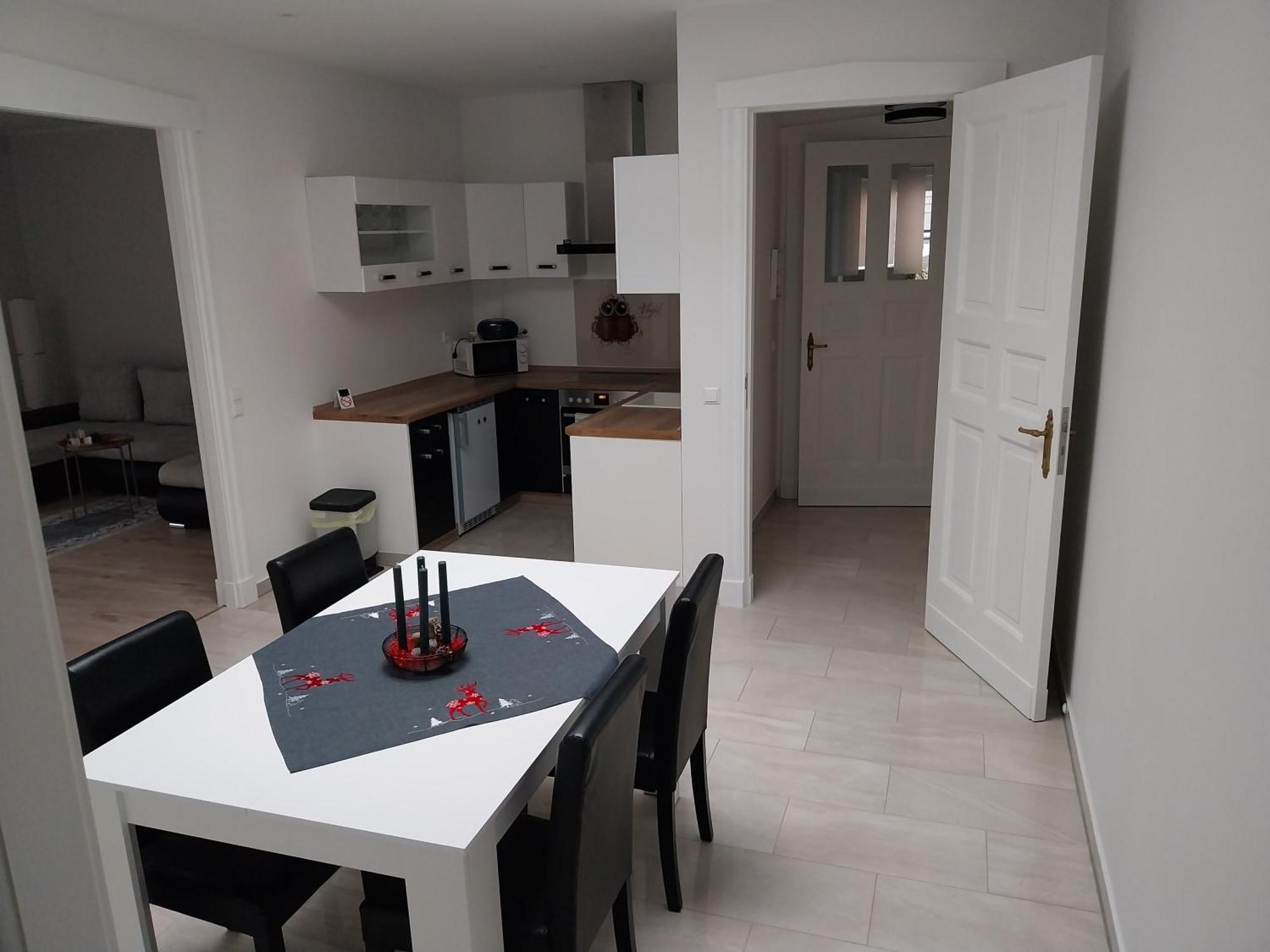 ארנספלדה Ferienwohnung Lindenblick מראה חיצוני תמונה