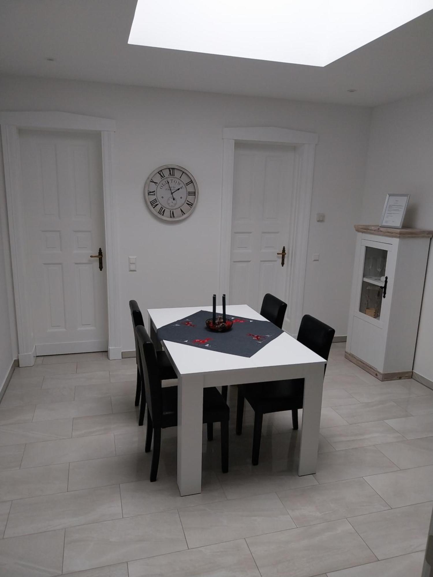 ארנספלדה Ferienwohnung Lindenblick מראה חיצוני תמונה